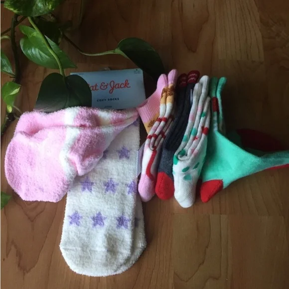 Cat & Jack Socks - Picture 7 of 7